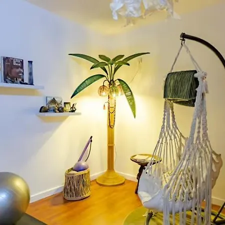 아파트 Dans A Parkings *