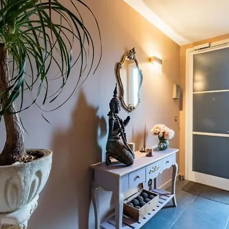 아파트 Dans A Parkings