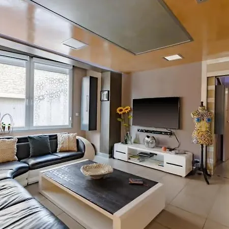 아파트 Dans A Parkings